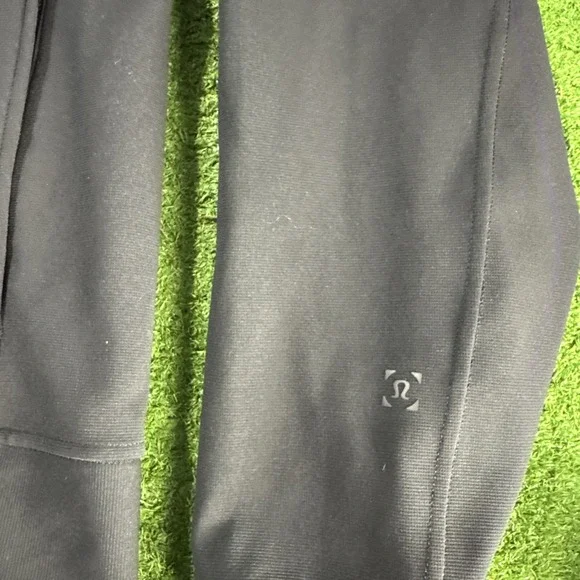 Lululemon Men's All Black Zip Up Active Wear Zip Up Jacket Large New No Tags